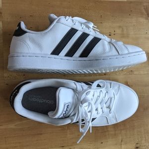 Pair of women's Adidas Grand Courts, like new